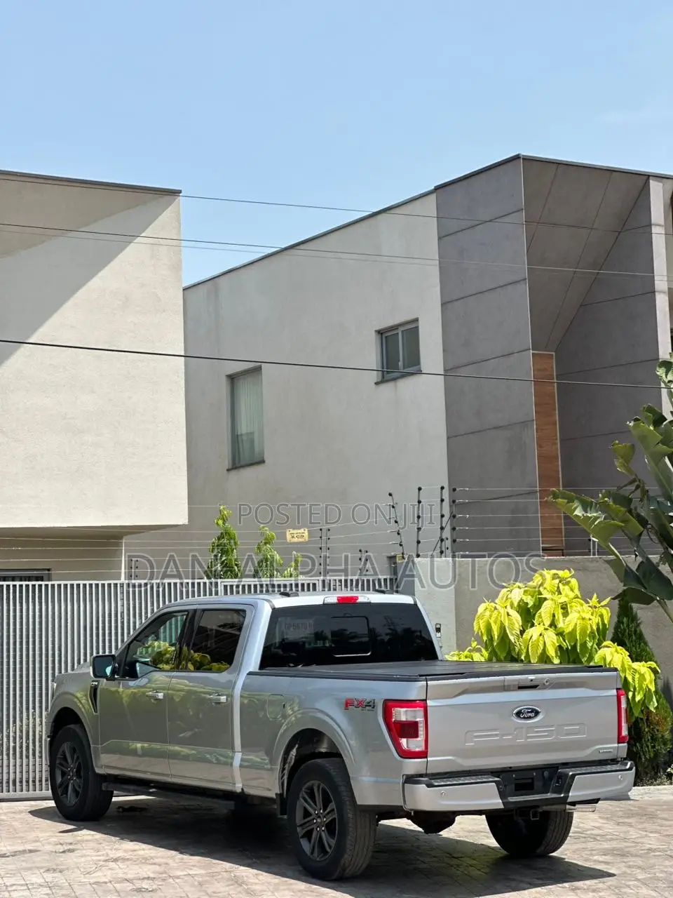 Ford F-150 2023 Silver
