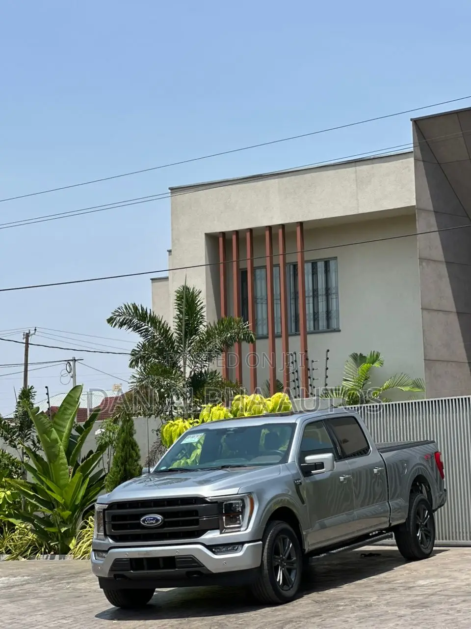 Ford F-150 2023 Silver