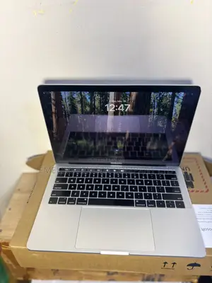 Laptop Apple MacBook Pro 2018 16GB Intel Core i5 SSD 512GB