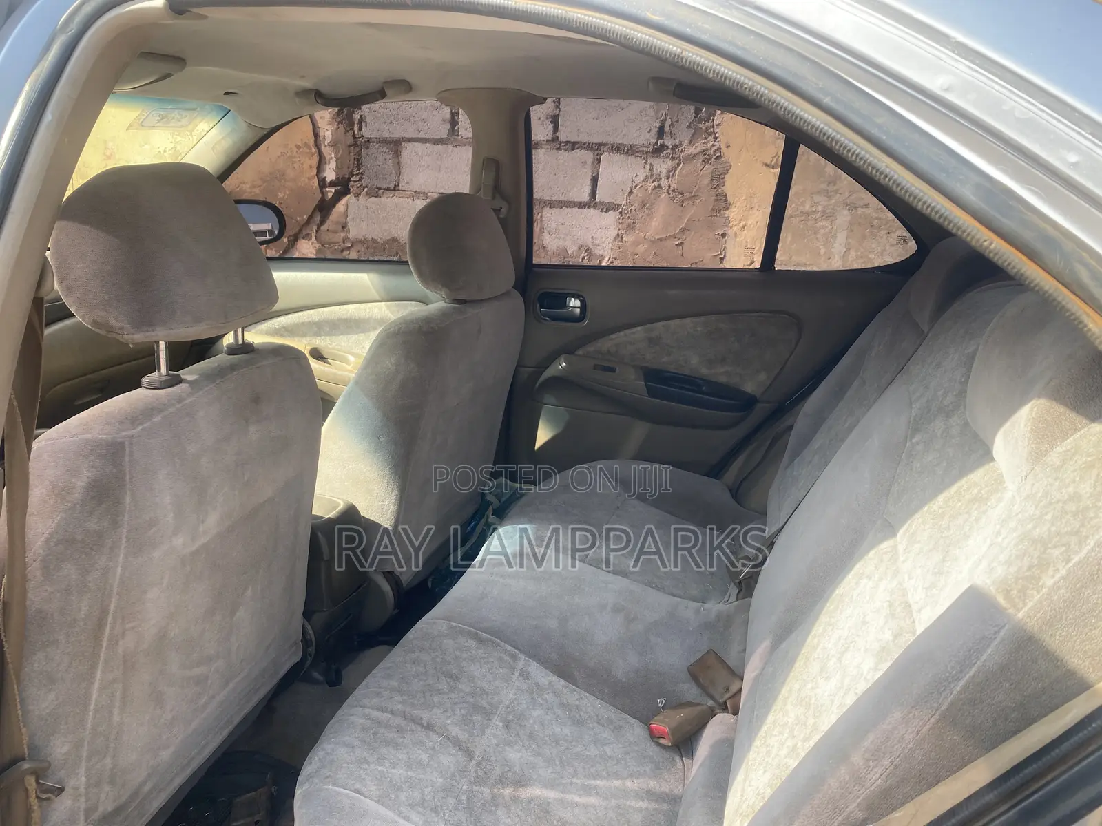 Nissan Sentra 2004 Silver