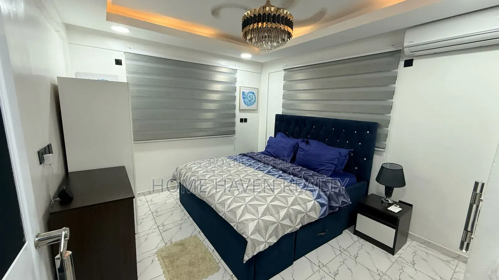 Furnished 2bdrm Apartment in Borteyman Estate, School Junction for sale