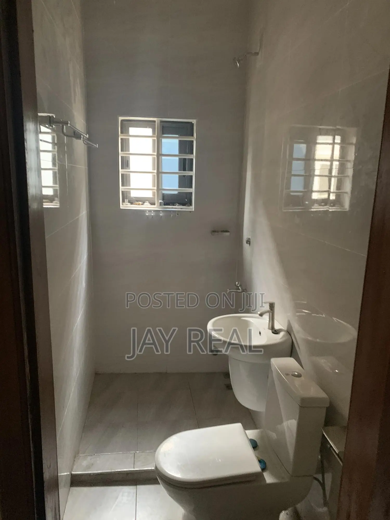 2bdrm Apartment in Jayreal Estate, Weija for rent