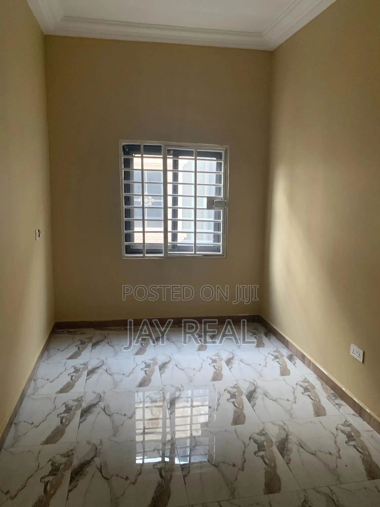 2bdrm Apartment in Jayreal Estate, Weija for rent