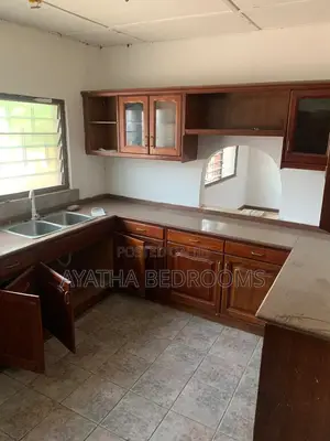 4bdrm House in Camp 2, New Town for rent