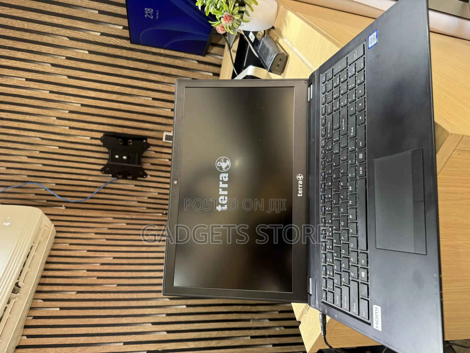 Laptop 8GB Intel Core i3 SSD 256GB