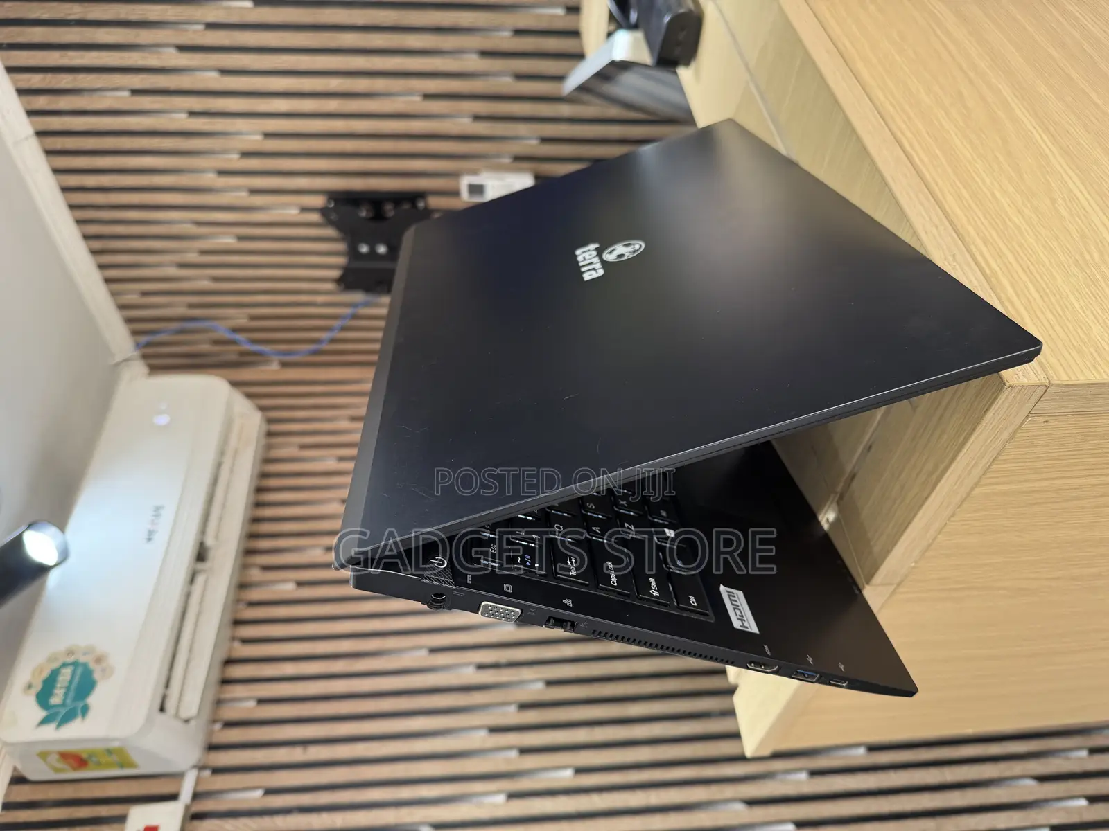 Laptop 8GB Intel Core i3 SSD 256GB