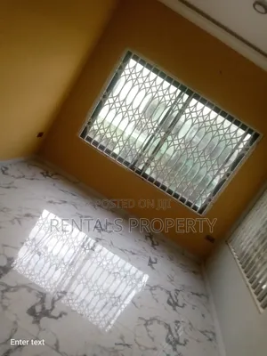 2bdrm Mansion in Amanfrom, Frafraha for rent