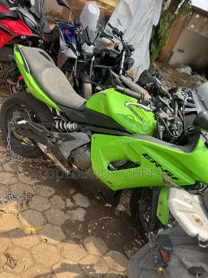 Kawasaki Ninja 650 2011 Green