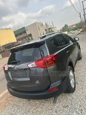 Toyota RAV4 SE AWD (2.5L 4cyl 6A) 2016 Gray