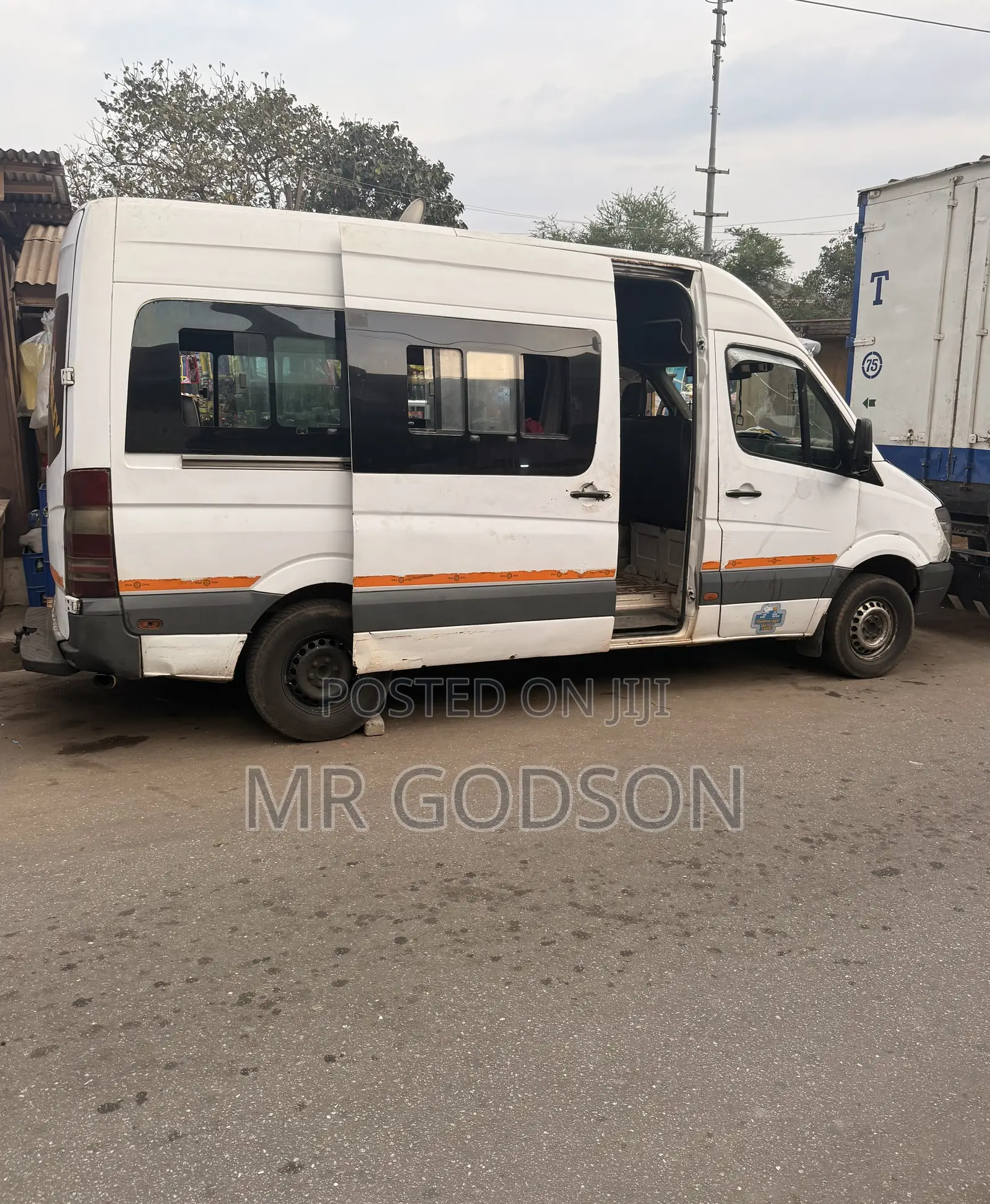 Mercedes-Benz Sprinter 2005 White