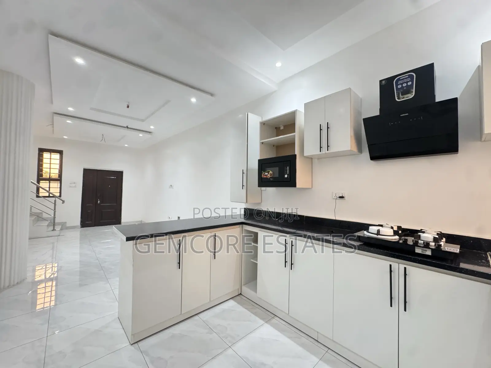 3bdrm House in Nanakrom, Ashaley Botwe for sale