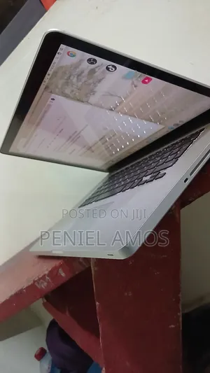 Laptop Apple MacBook Pro 6GB Intel Core i7 HDD 500GB