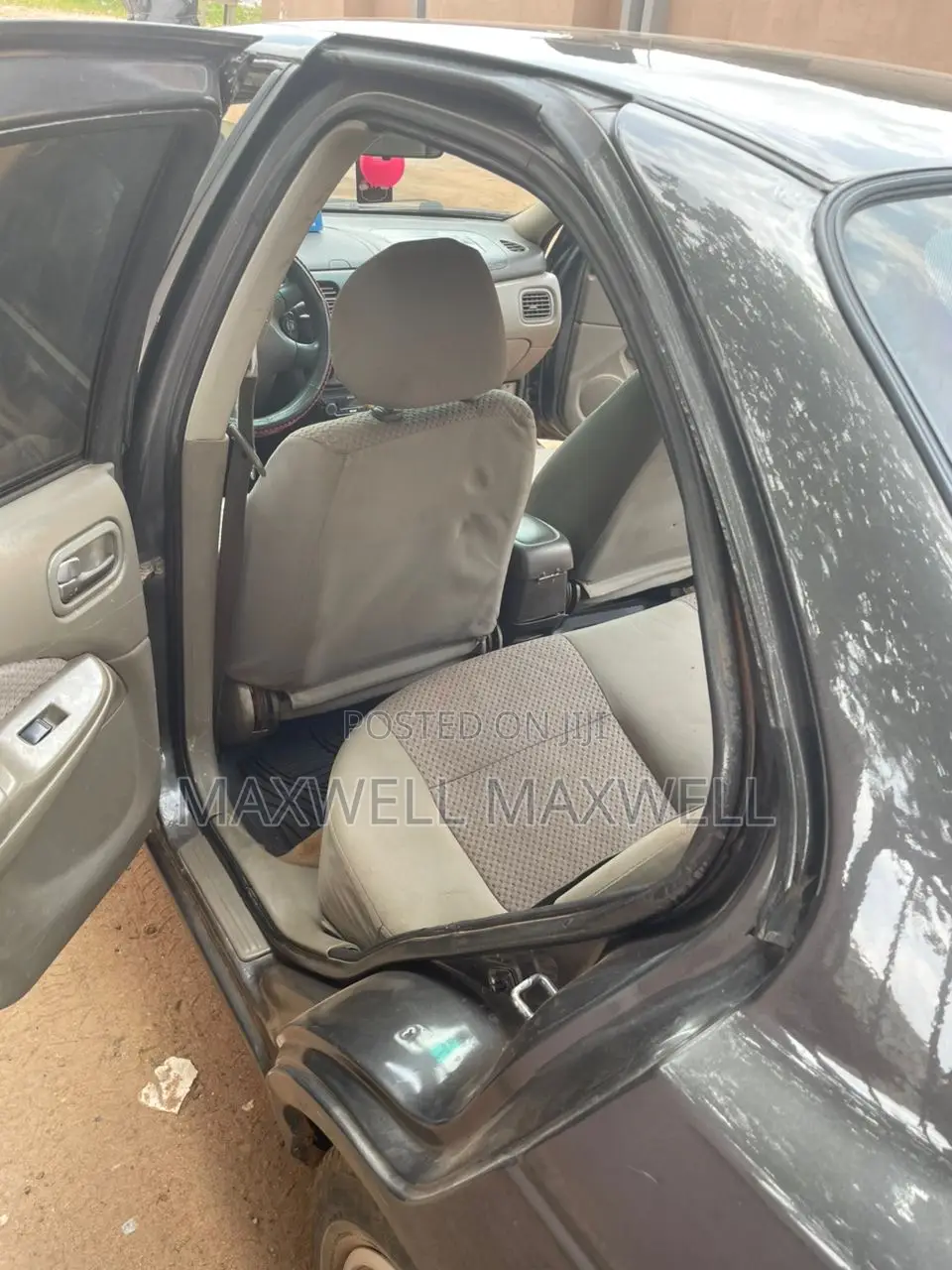 Nissan Sentra SE-R 2002 Ivory