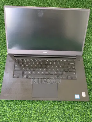 Laptop Dell Latitude 5530 8GB Intel Core i7 SSD 256GB