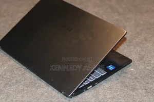 Laptop MSI Modern 14 8GB Intel Core i5 SSD 256GB