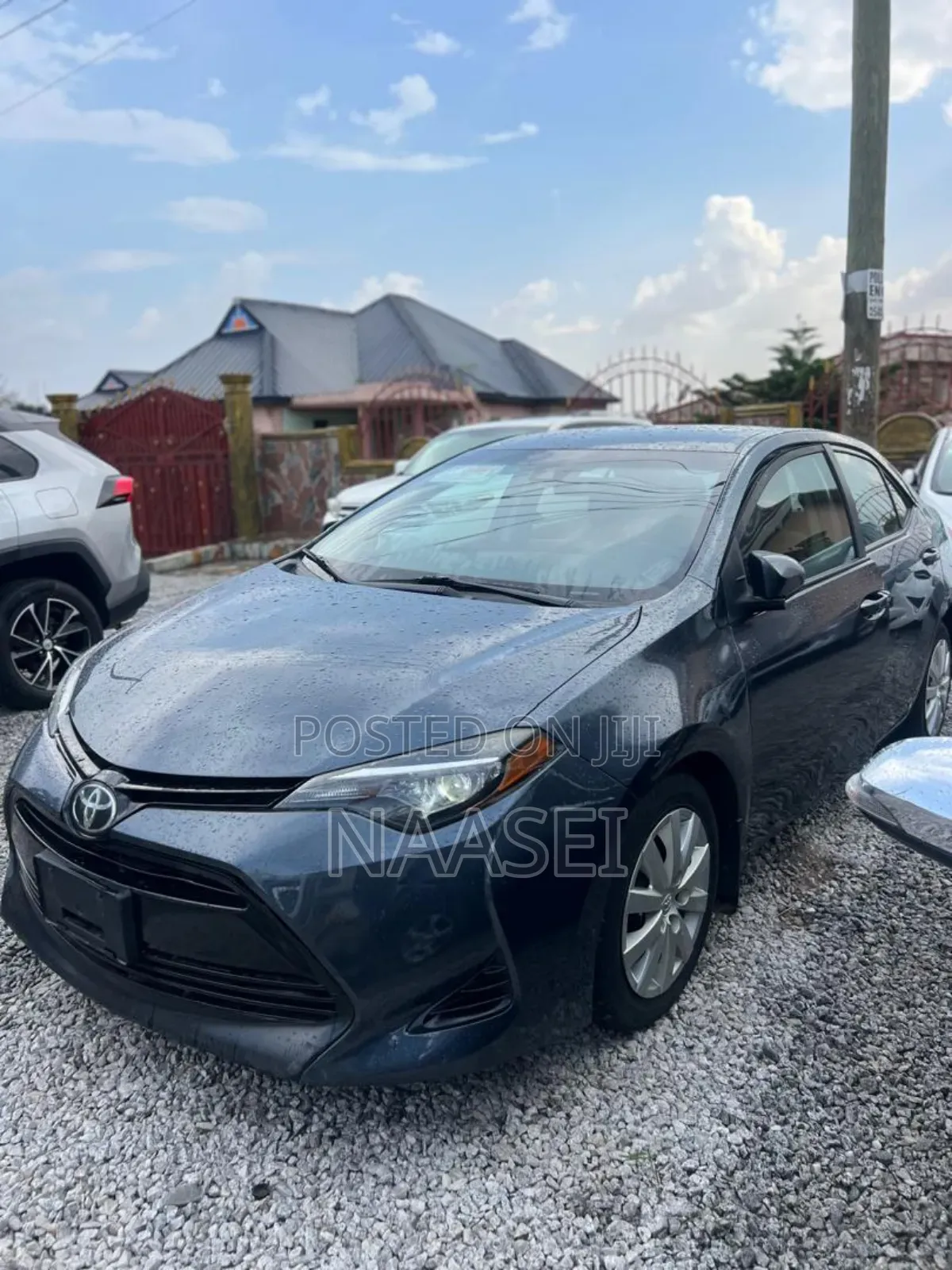 Toyota Corolla LE ECO 4dr Sedan (1.8L 4cyl CVT) 2017 Gray