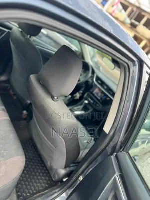 Toyota Corolla LE ECO 4dr Sedan (1.8L 4cyl CVT) 2017 Gray