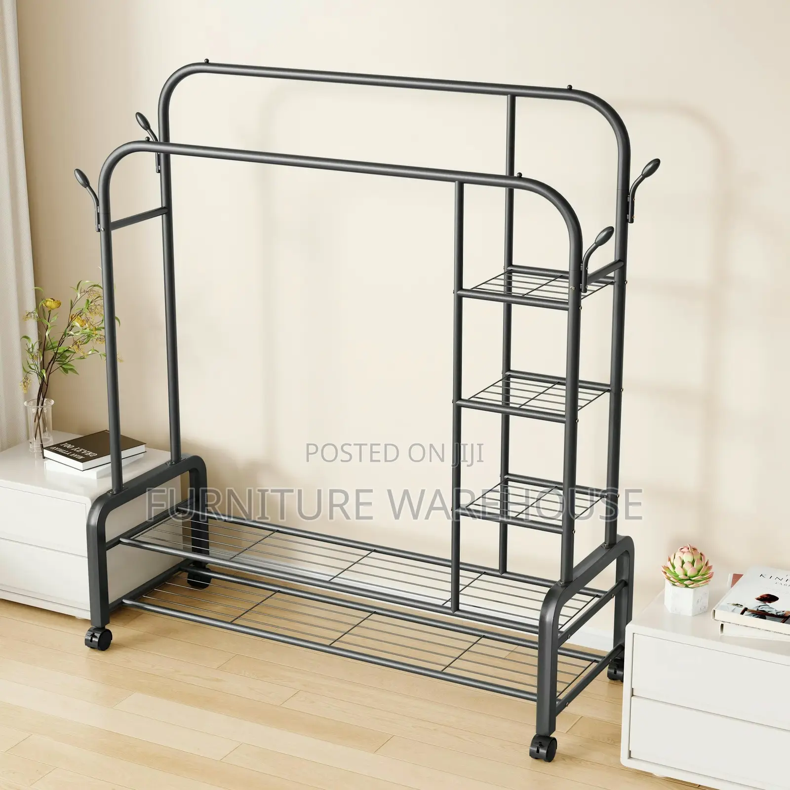Movable Clothes Hanger Stand