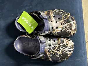 Original Designed Crocs–Comfortable Casual Footwear For Every Occasion