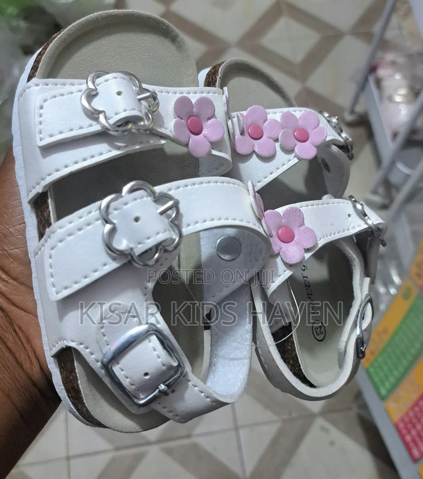 Sandals for a Fine Baby Girl Size 21 to 24