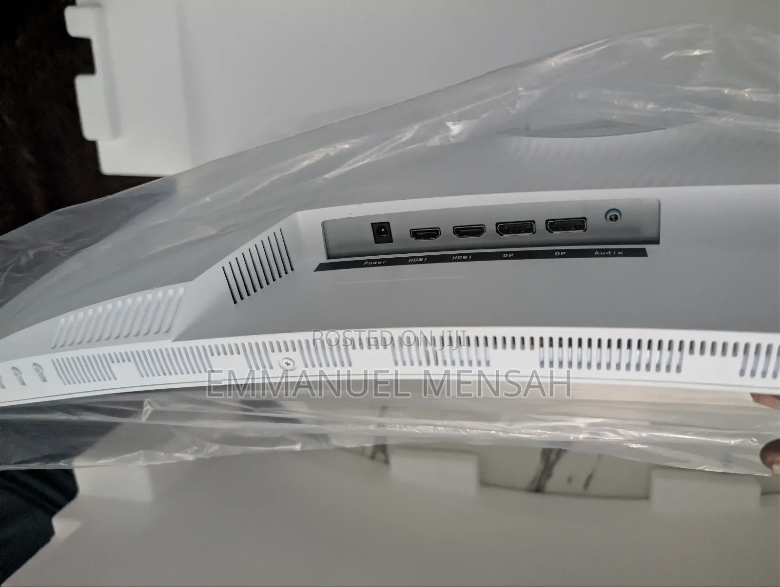 WQHD Ultra Wide Curve Gaming Monitor