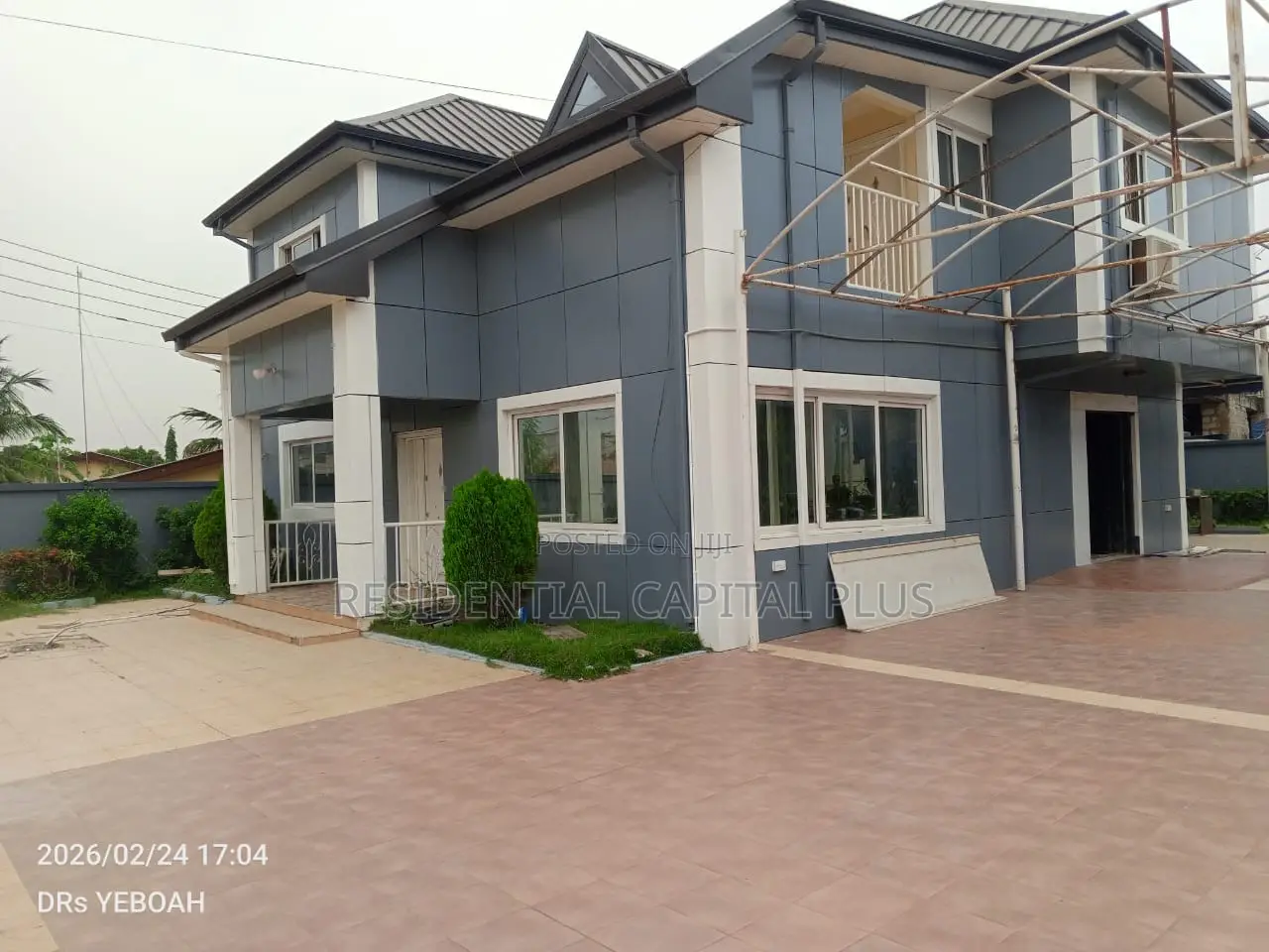 4bdrm Duplex in Spintex for rent