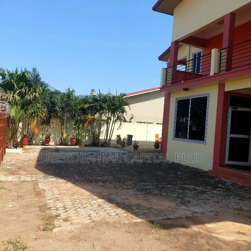 Furnished 7bdrm Duplex in Spintex for rent
