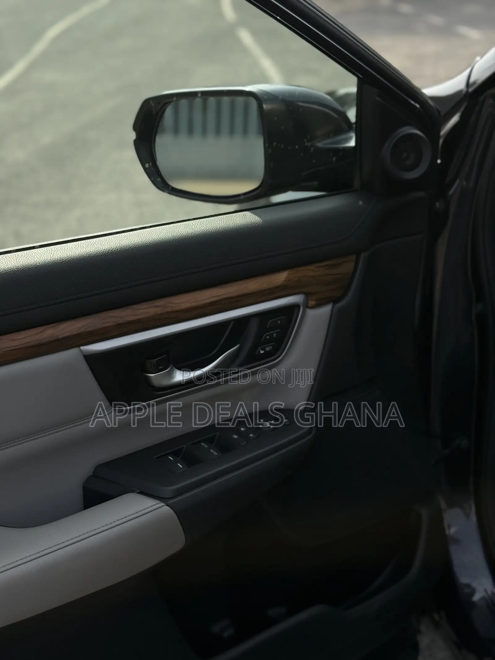 Honda CR-V Touring AWD 2018 Gray