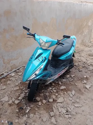 Yamaha FZ6 2026 Blue