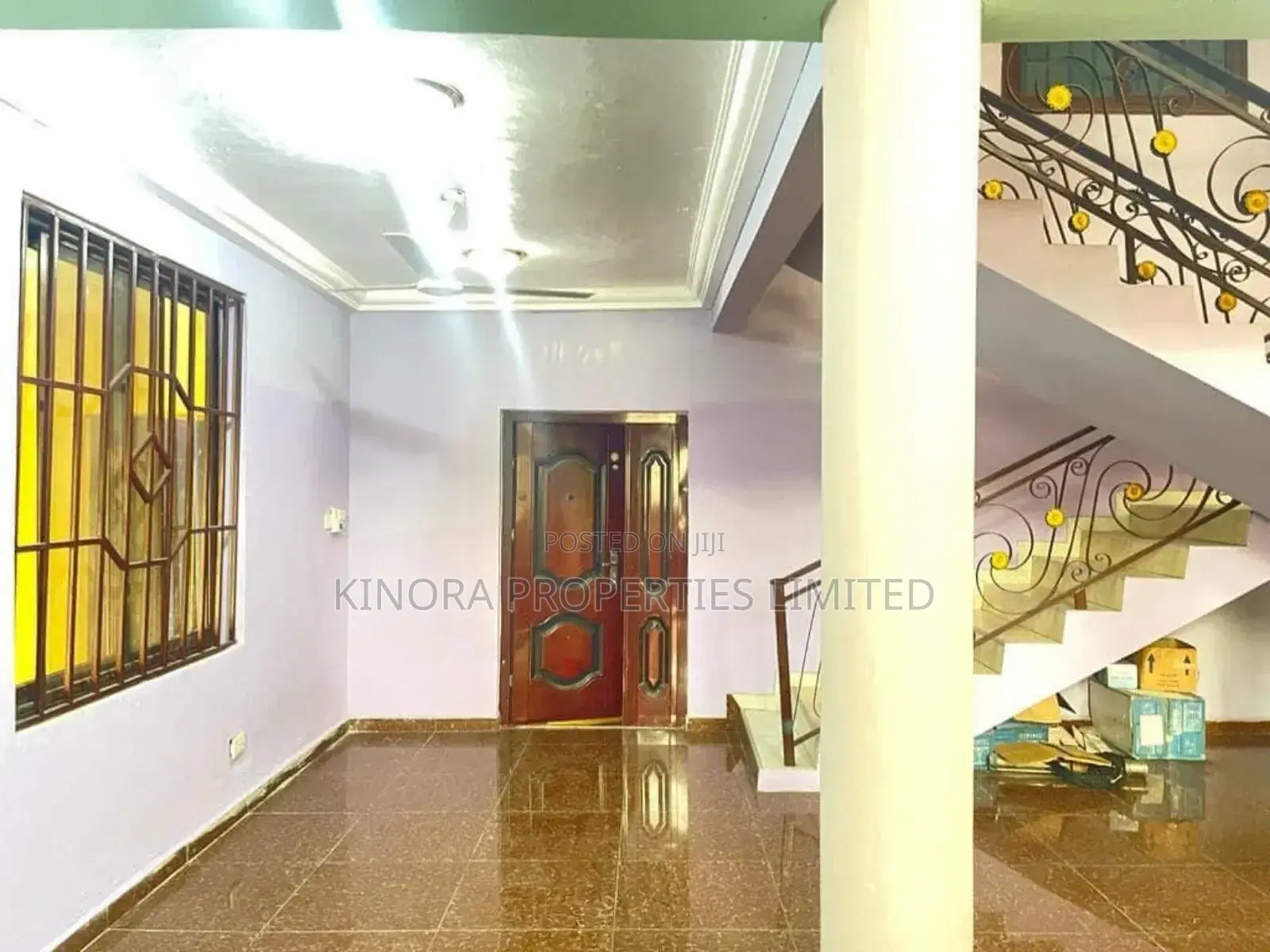 7bdrm Mansion in Tantra Hills, Ola Achool Area for rent