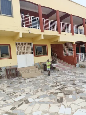2bdrm Apartment in Amanfro, Frafraha for rent