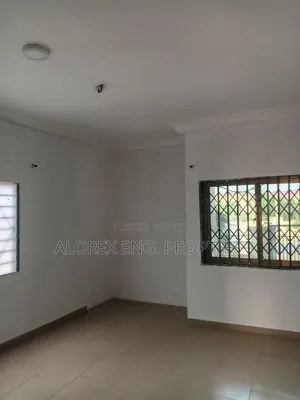 2bdrm Apartment in Amanfro, Frafraha for rent