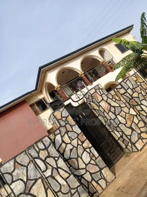 1bdrm Apartment in Amanfro, Frafraha for rent