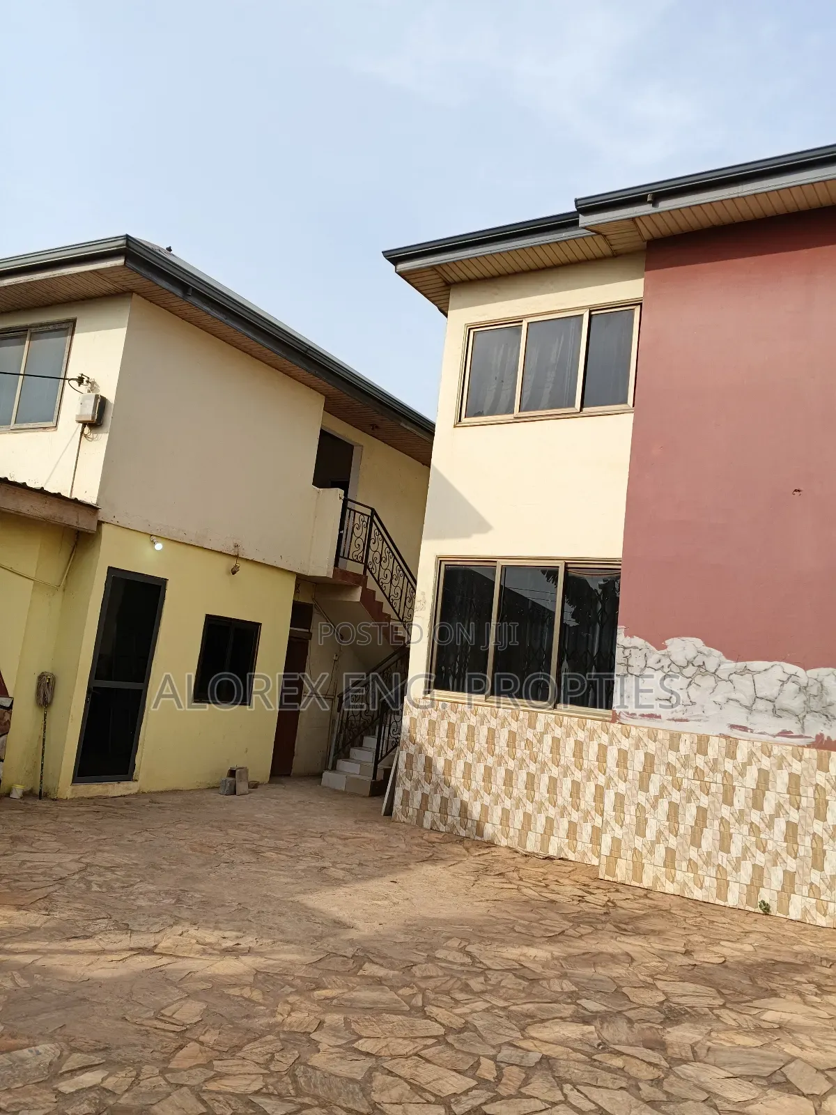 1bdrm Apartment in Amanfro, Frafraha for rent