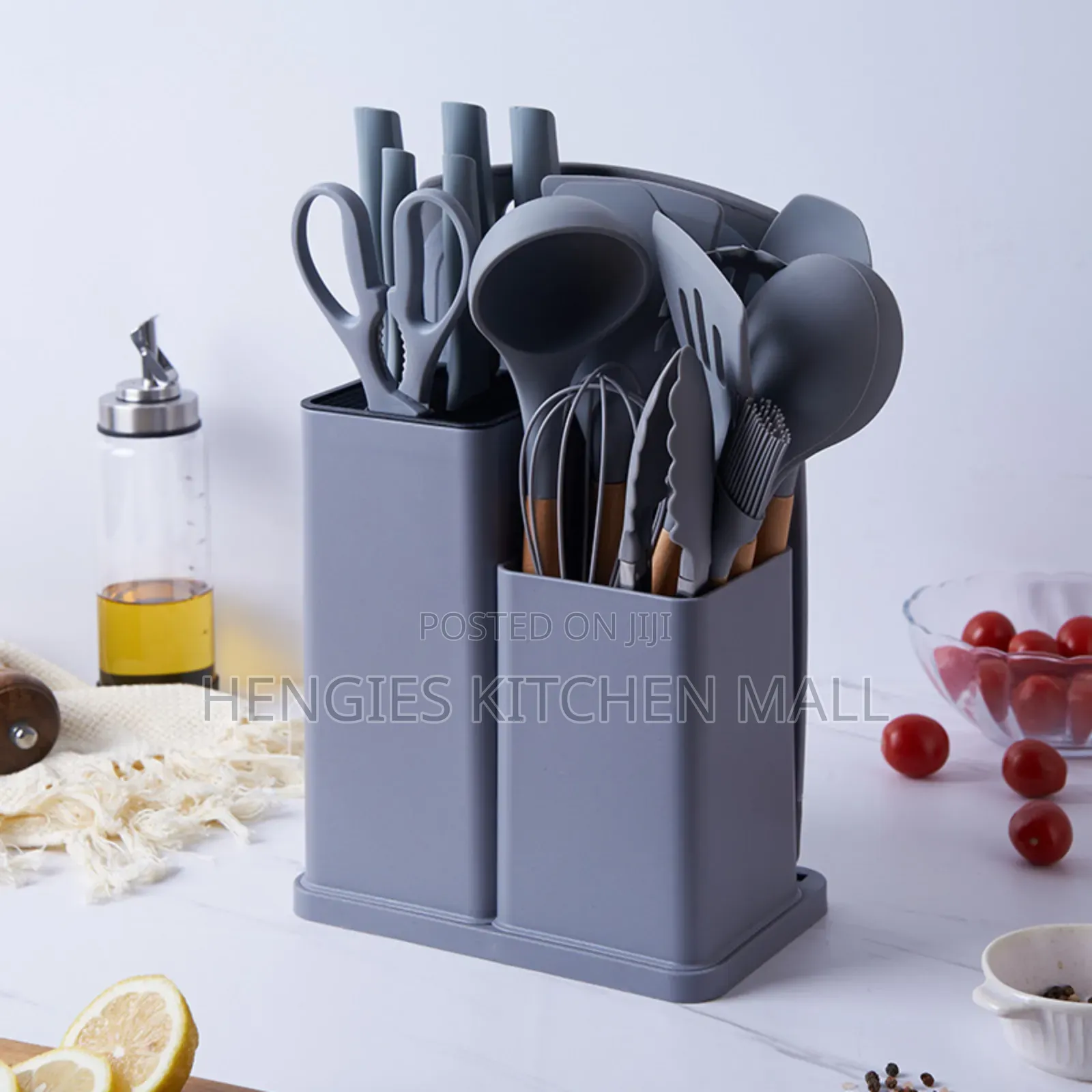 19-Piece Silicone Ladles + Knives and Chopping Board