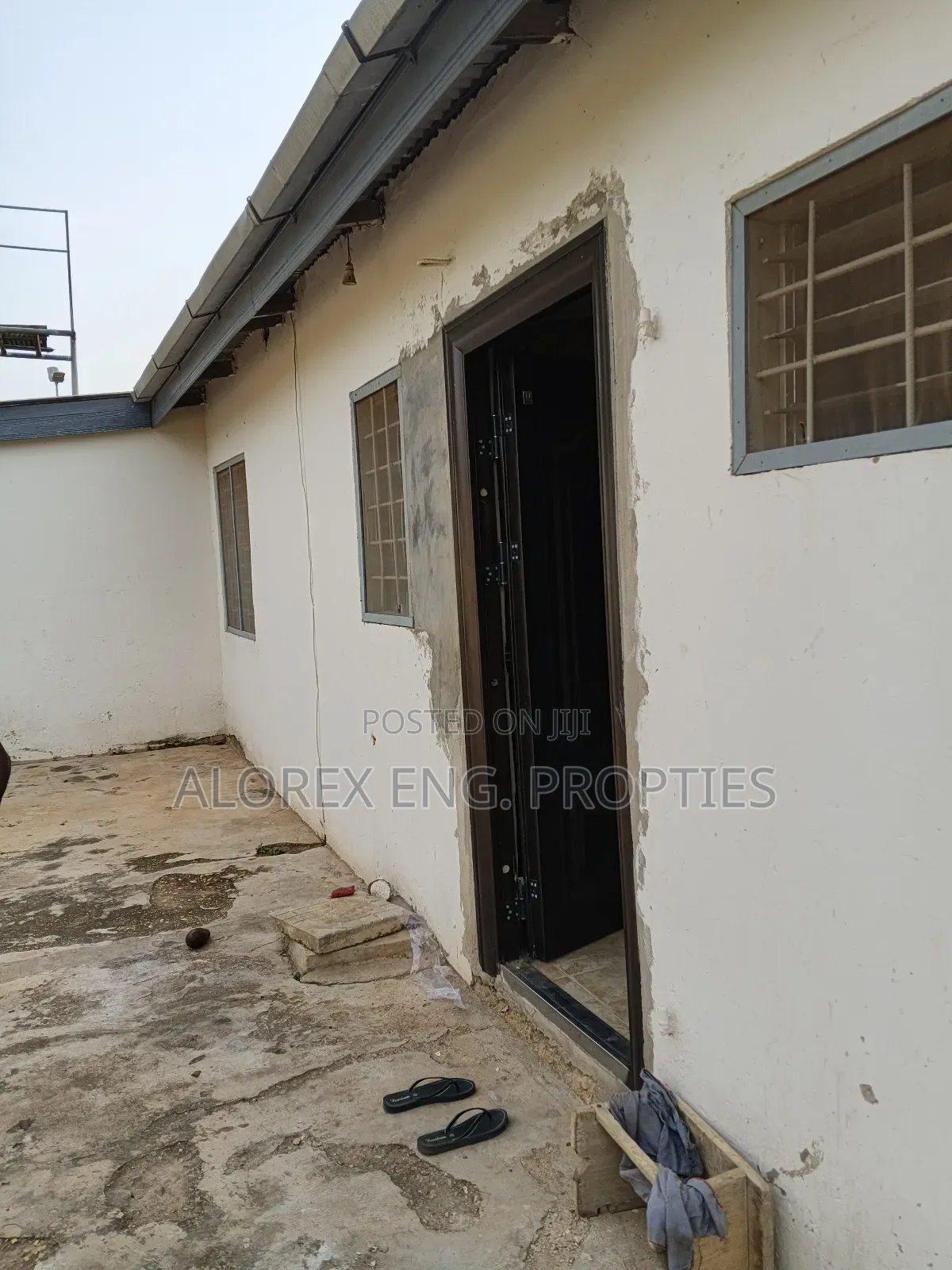 3bdrm Apartment in Amanfro, Frafraha for rent