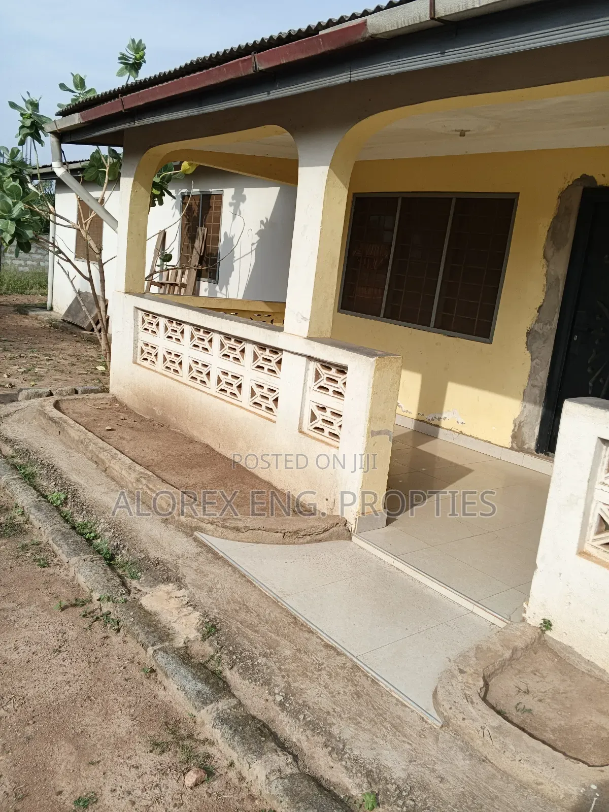 3bdrm Apartment in Amanfro, Frafraha for rent