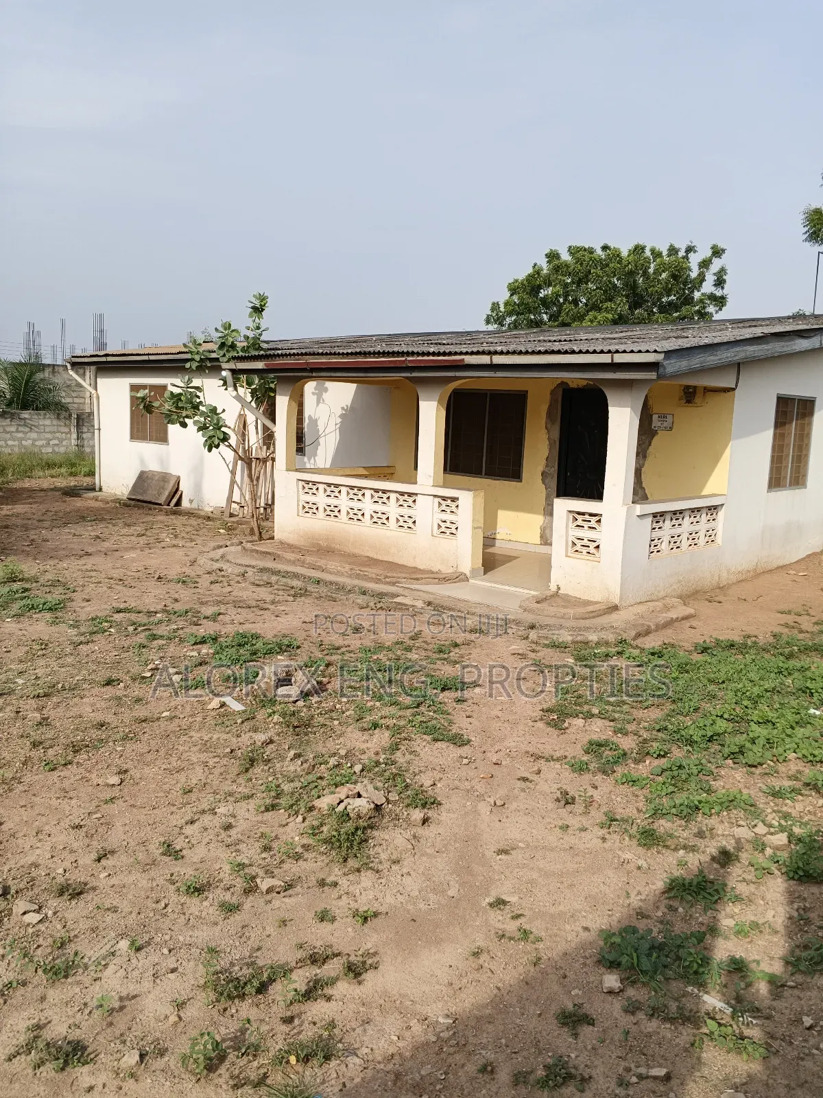 3bdrm Apartment in Amanfro, Frafraha for rent