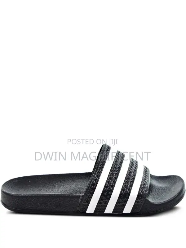 Adidas Slippers/ Slides