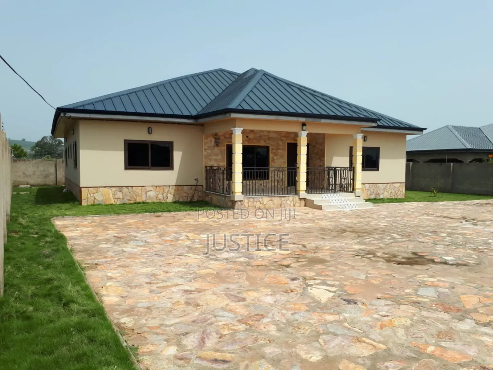 3bdrm House in Atimpoku, Afadjato South for sale