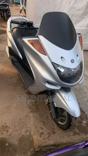Yamaha Majesty 2016 Silver