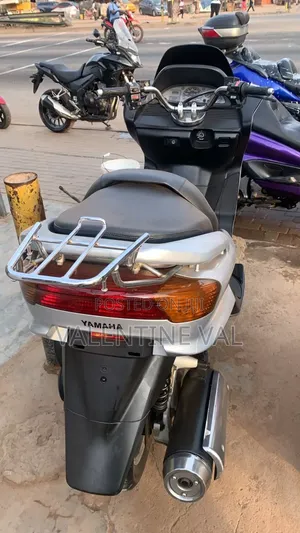 Yamaha Majesty 2016 Silver