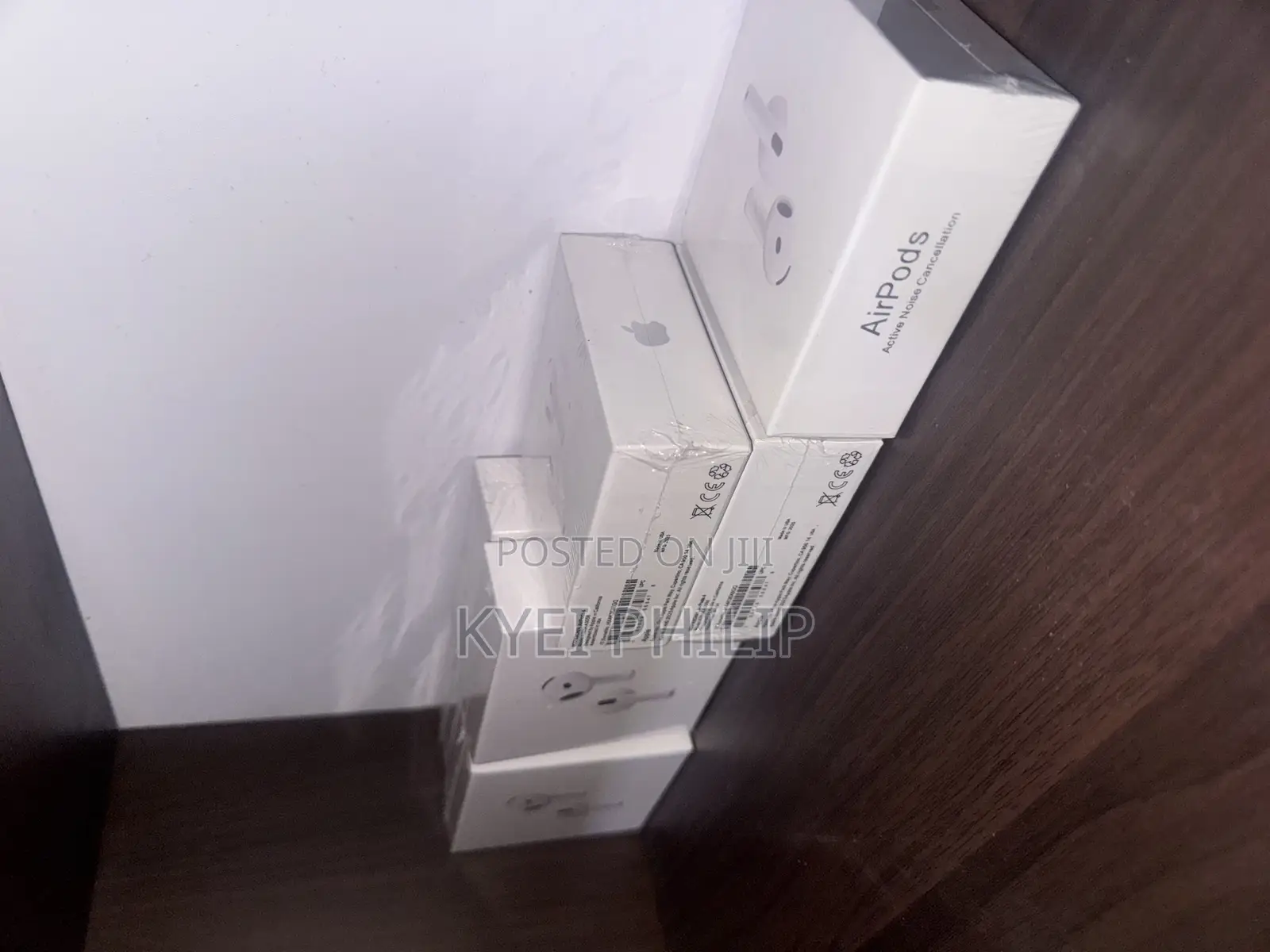 Airpods 4th Gen
