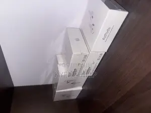 Airpods 4th Gen