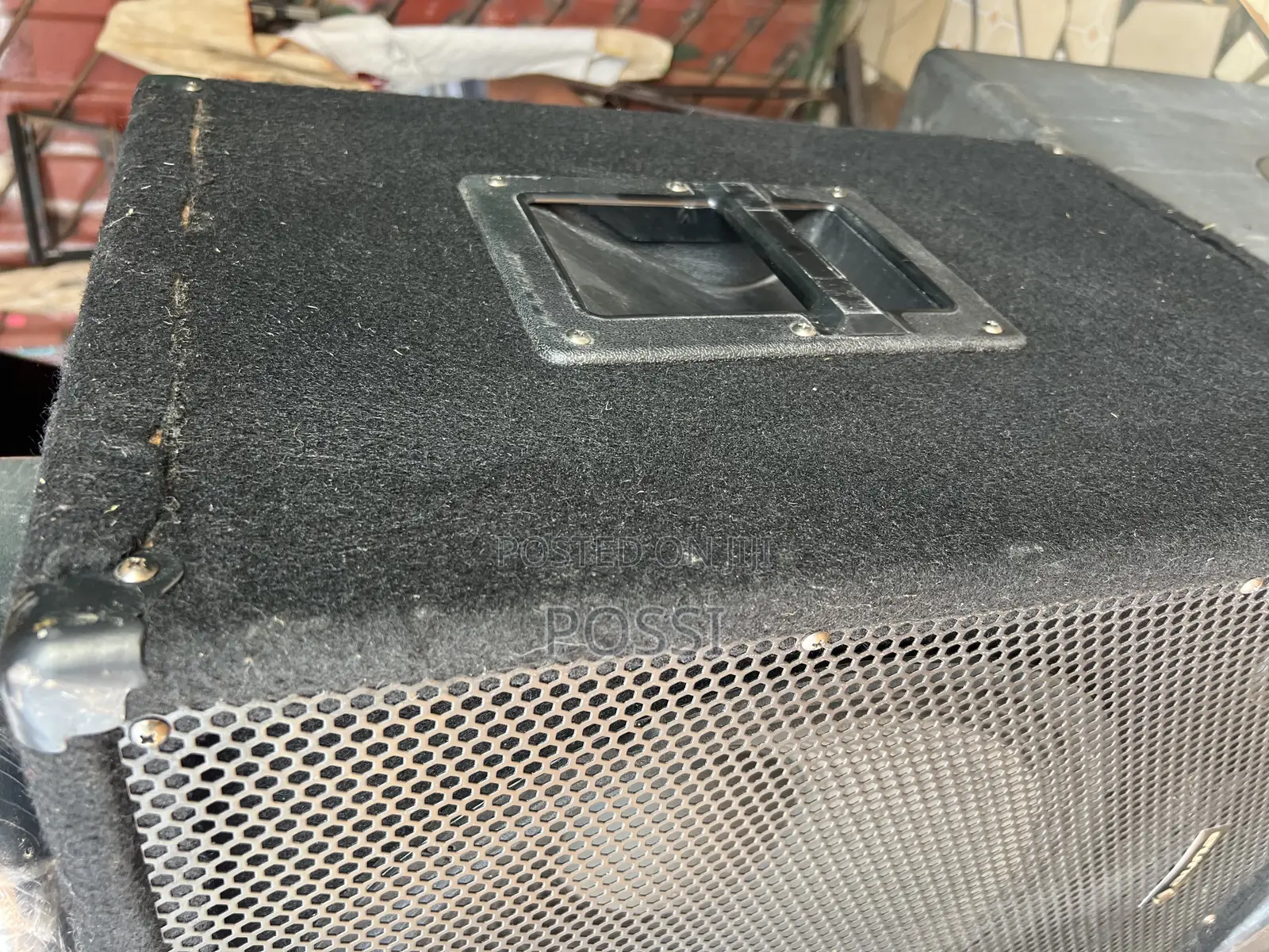 15 Inches Active Bass Speaker