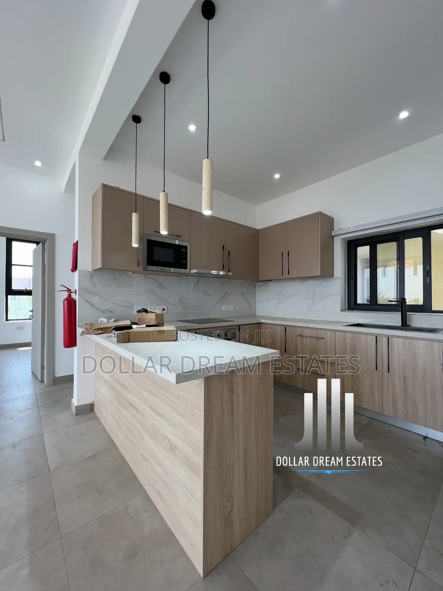 2bdrm Apartment in Adjiriganor for rent