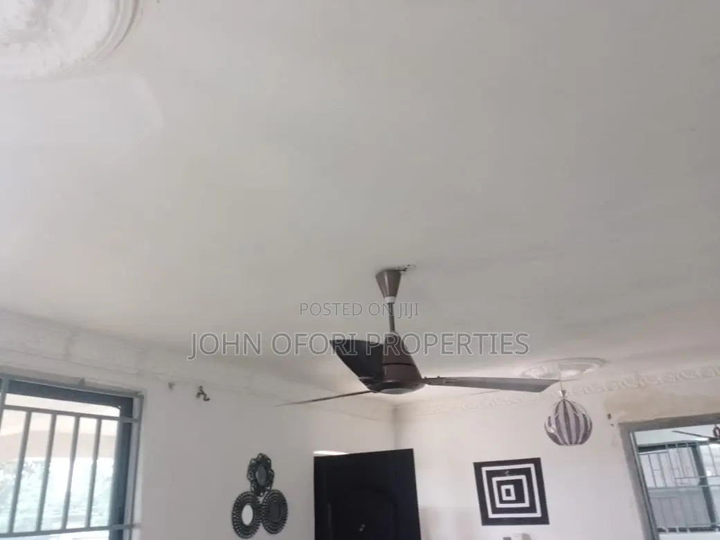 1bdrm Apartment in Emena Hospital, Kumasi Metropolitan for rent