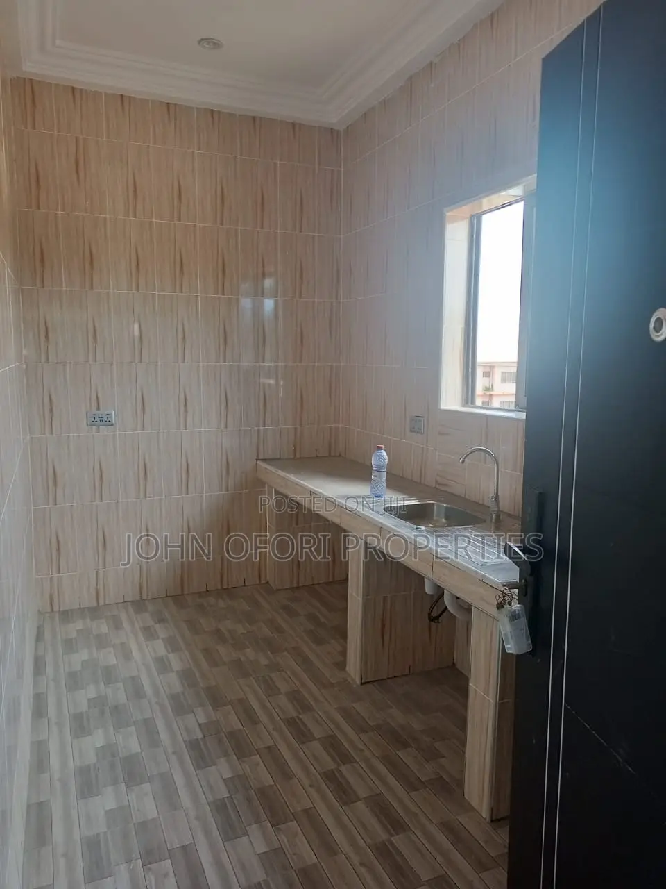 1bdrm Apartment in Emena Hospital, Kumasi Metropolitan for rent