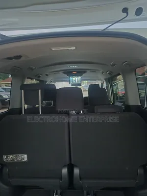 Toyota Voxy 2015 White