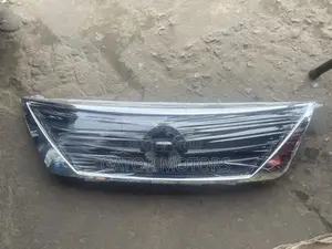 Almera Versa Sunny 2012 2013 2014 Top Shells Grille